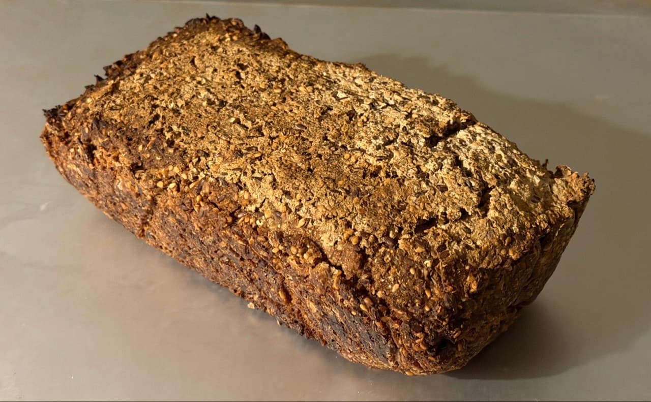 Viking bread🇩🇰 The bread has just come out the oven and is still pretty hot. I