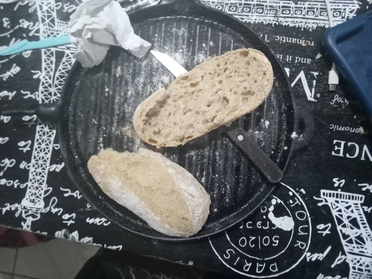 hola me llamo geronimo y tengo 13 hice este pan vengo viendo videos de gluten mo