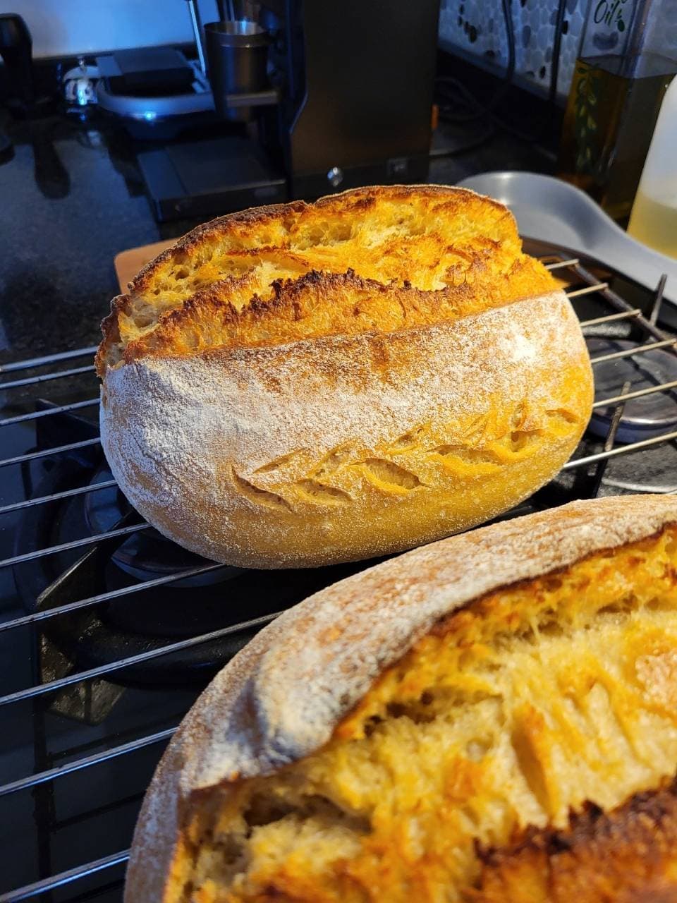 My usual multi graind Sourdough bread, but thus time I reduced Durum wheat flour (1/3)