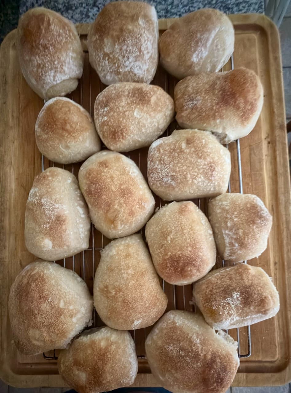 🟩 RECETA DE LAS CIABATTAS 🟩
🟩 Como muestro siempre la masa madre, super acti (1/4)